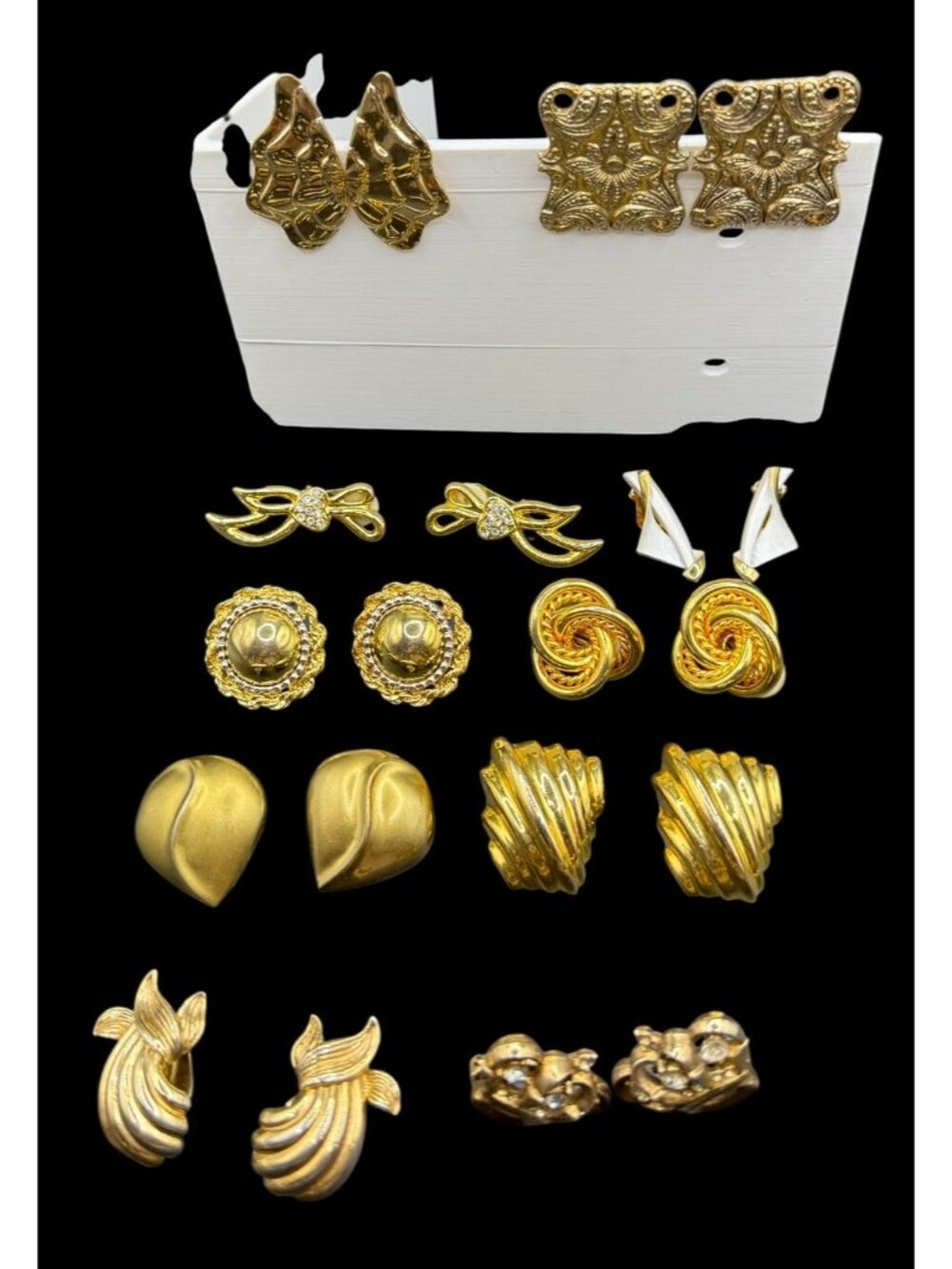 Vintage 10 Pairs Gold-Tone Clip-On Earring Set Assorted Styles Retro Jewelry